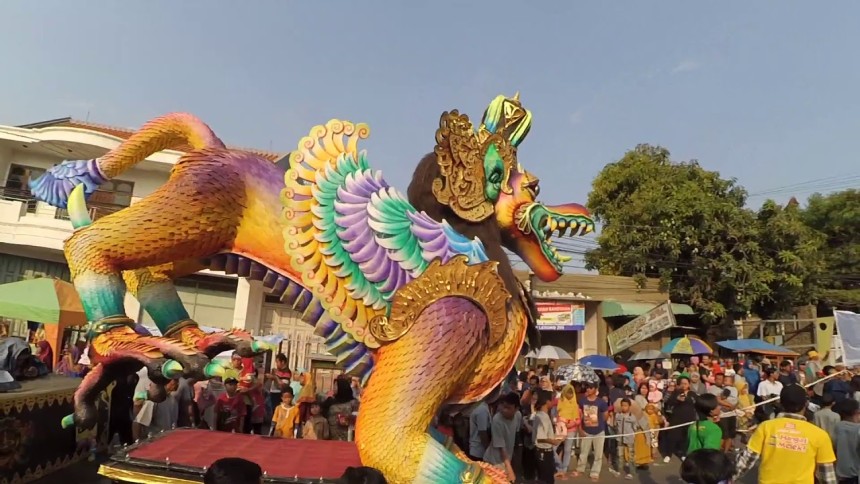 Sedekah Bumi & Nadran (Sedekah Laut)