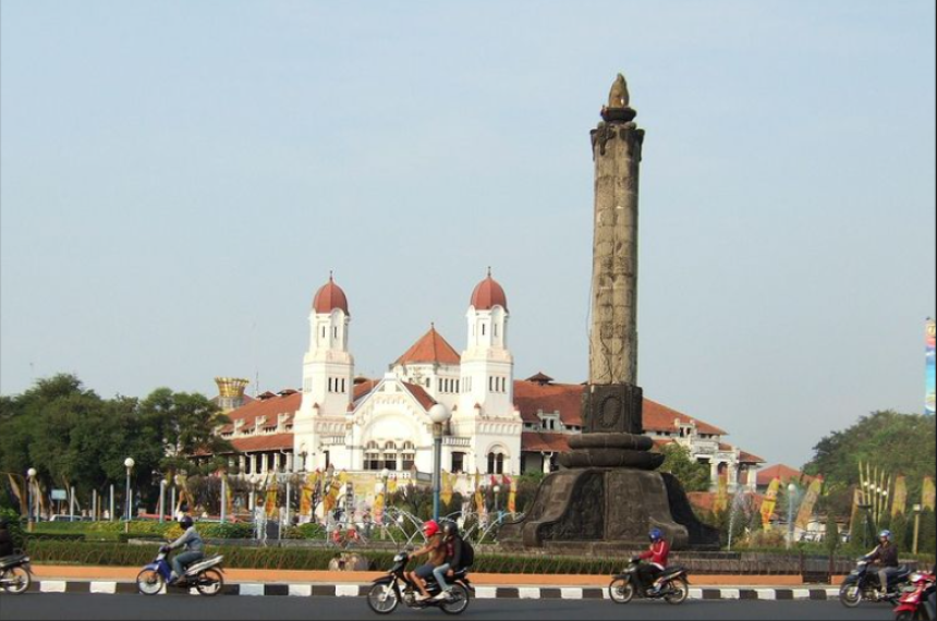 Monumen Tugu Muda Semarang